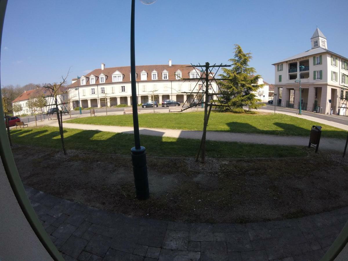 Ferienwohnung La Magie De Disney Bailly-Romainvilliers Exterior foto